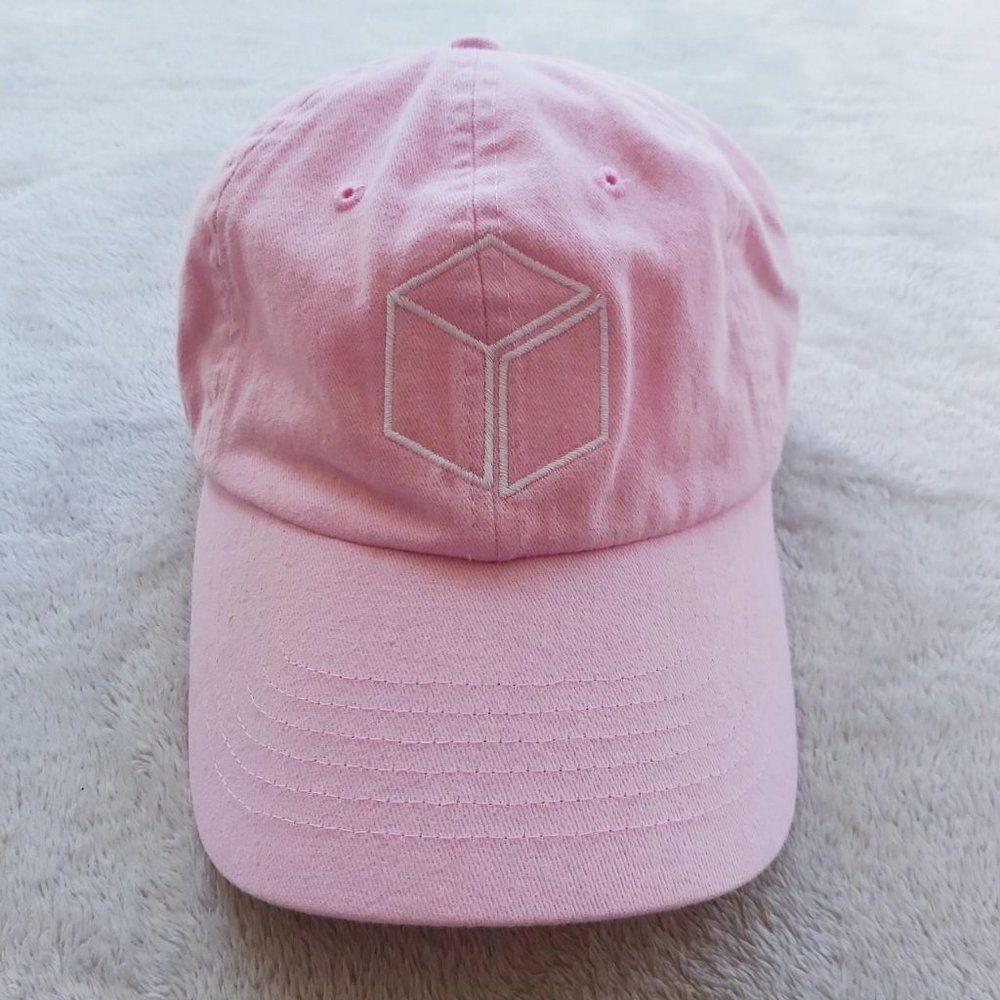 custom made bubblegum baseball hat w/ quirky geometric graphics🍨
